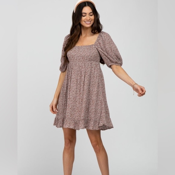 Dress Forum Dresses & Skirts - Dress Forum Floral Puff Sleeve Dress